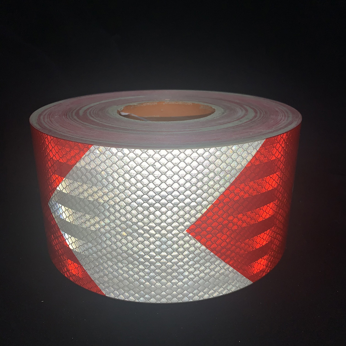 Flecha microprismática PET de 10 cm x 45 m, tipo reflectante, lámina roja + blanca