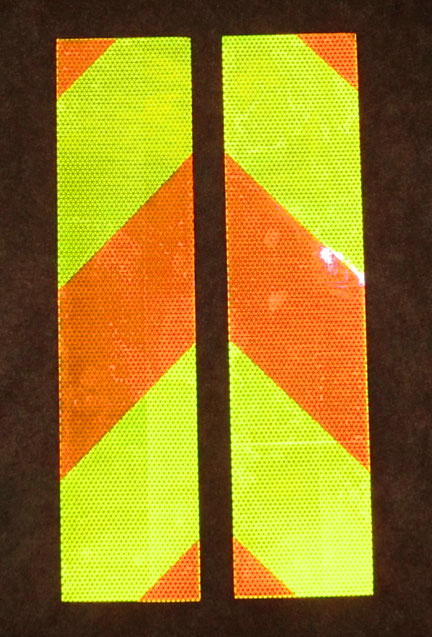 Placa trasera reflectante de vehículos de 14x56,5 cm para señal de seguridad