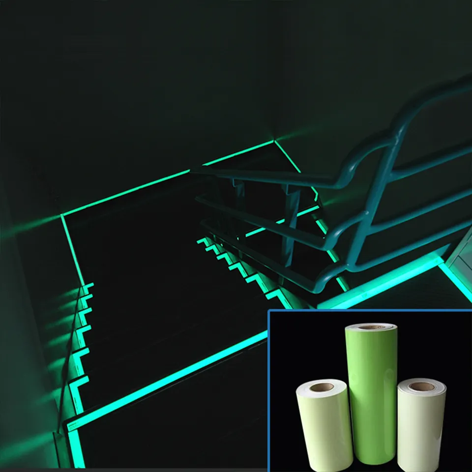 Cinta de seguridad luminosa de emergencia fotoluminiscente brillo de vinilo en la pegatina de vinilo oscuro para escaleras